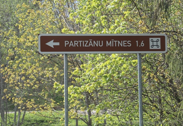 Travelnews.lv apceļo Viļakas novadu - Vēršu kalns, Baltā Brieža mototrase, partizānu vietas, nošauto ebreju piemiņas vietu Travelnews.lv apceļo Viļakas novadu - Vēršu kalns, Baltā Brieža mototrase, partizānu vietas, nošauto ebreju piemiņas vietu 283117