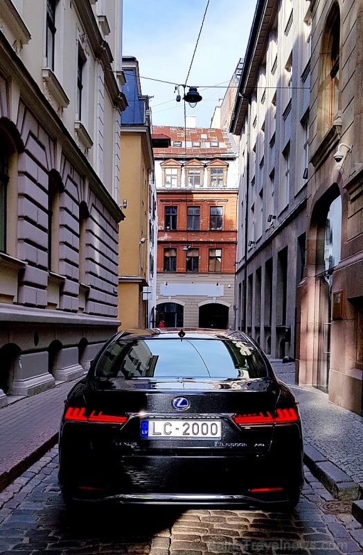 Travelnews.lv apceļo Latviju ar premium klases «Lexus LS 500h» 283731