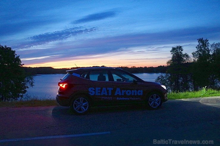 Travelnews.lv apceļo Latviju ar spānisko «Seat Arona» 284210