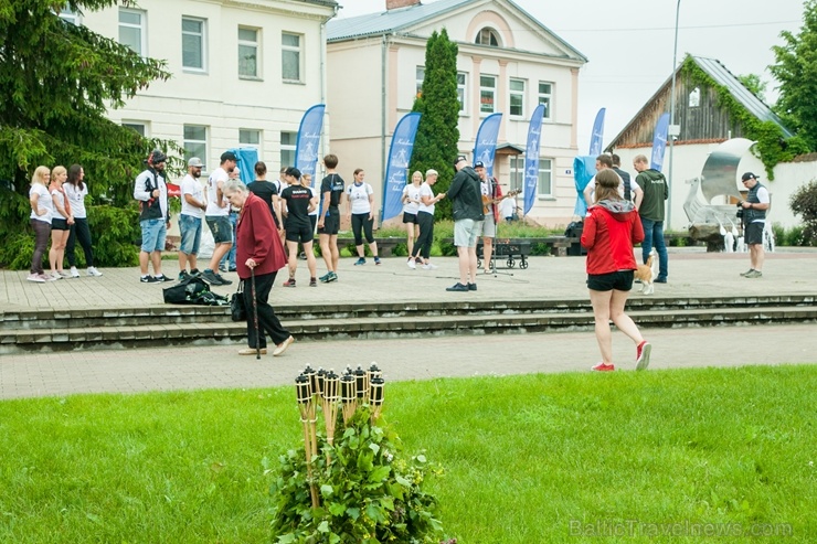 Krāslavā uzsākts Gaismas ceļš, kas vīsies pa Latvijas (pie)robežu - izgaismojot Latviju un veidojot Gaismas un mīlestības ceļu Krāslavā uzsākts Gaismas ceļš, kas vīsies pa Latvijas (pie)robežu - izgaismojot Latviju un veidojot Gaismas un mīlestības ceļu 284416