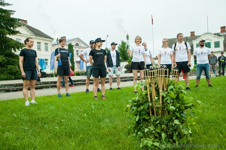 Krāslavā uzsākts Gaismas ceļš, kas vīsies pa Latvijas (pie)robežu - izgaismojot Latviju un veidojot Gaismas un mīlestības ceļu Krāslavā uzsākts Gaismas ceļš, kas vīsies pa Latvijas (pie)robežu - izgaismojot Latviju un veidojot Gaismas un mīlestības ceļu 284417