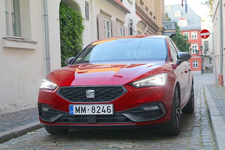 Travelnews.lv apceļo Latviju ar jauno «SEAT Leon FR eTSI» 285482