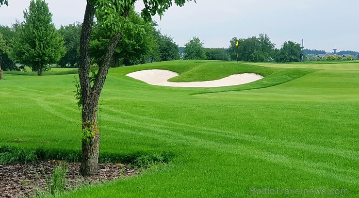 Travelnews.lv atrod burvīgu, noslēpumainu un jaunu viesnīcu starp Rīgu un Jūrmalu - «Jurmala Golf Club & Hotel» Travelnews.lv atrod burvīgu, noslēpumainu un jaunu viesnīcu starp Rīgu un Jūrmalu - «Jurmala Golf Club & Hotel» 285699