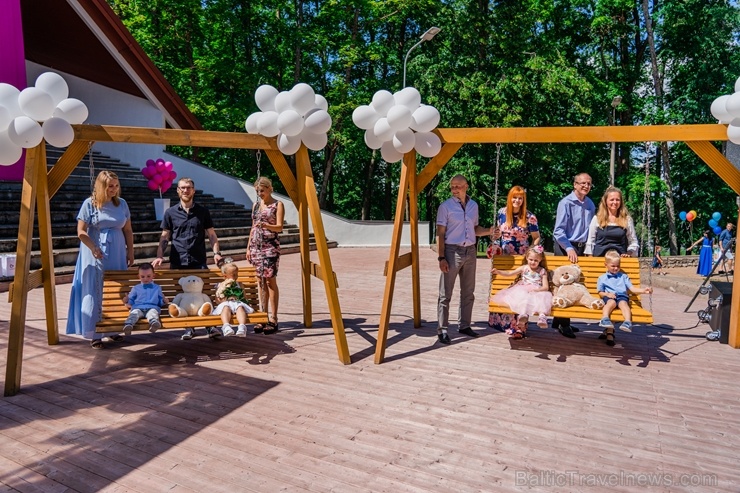 Balvos lustīgi svin pilsētas svētkus 286977