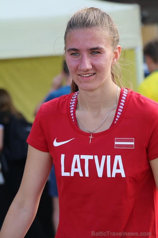Indra Mackeviča Latvijas izlases sastāvā izcīna Baltijas vieglatlētikas U16 čempionātā 3.vietu 800 metru skrējienā Indra Mackeviča Latvijas izlases sastāvā izcīna Baltijas vieglatlētikas U16 čempionātā 3.vietu 800 metru skrējienā 287540