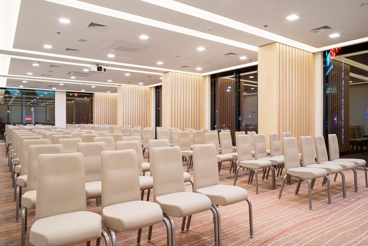 Mogotel Hotel Group pārņēmusi lielas Ukrainas galvaspilsētā Kijevā strādājošas četrzvaigžņu viesnīcas - Sky Loft Hotel Kyiv by Rixwell- pārvaldību Mogotel Hotel Group pārņēmusi lielas Ukrainas galvaspilsētā Kijevā strādājošas četrzvaigžņu viesnīcas - Sky Loft Hotel Kyiv by Rixwell- pārvaldību 290773
