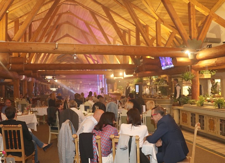 Lido atpūtas centra restorāns «Pie saimnieka» katru trešdienu rīko garšīgu tikšanos ar māksliniekiem Lido atpūtas centra restorāns «Pie saimnieka» katru trešdienu rīko garšīgu tikšanos ar māksliniekiem 290959