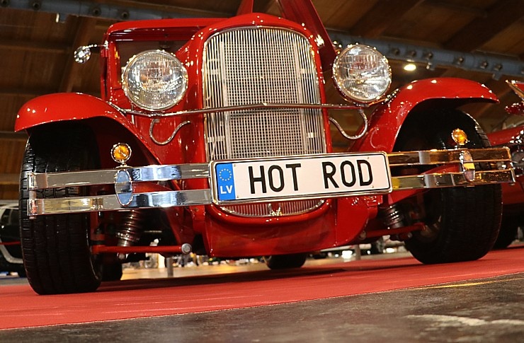 Trīs dienas Ķīpsalā pulcējas autofani uz starptautisko autoindustrijas izstādi ««Auto 2020»» 291504