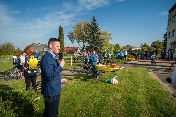 Smiltenes novadā tūrisma sezona izskan ar velobraucienu «Ieriteņo rudenī». Foto: Agnis Melderis 291769