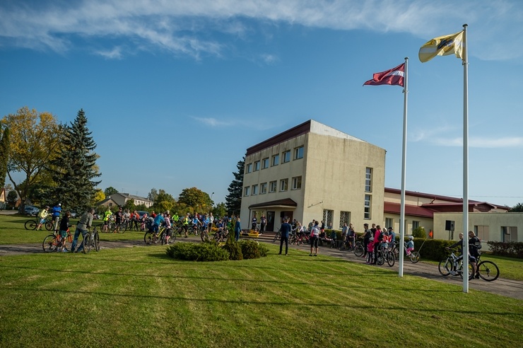 Smiltenes novadā tūrisma sezona izskan ar velobraucienu «Ieriteņo rudenī». Foto: Agnis Melderis 291771