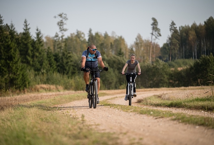 Smiltenes novadā tūrisma sezona izskan ar velobraucienu «Ieriteņo rudenī». Foto: Agnis Melderis 291784