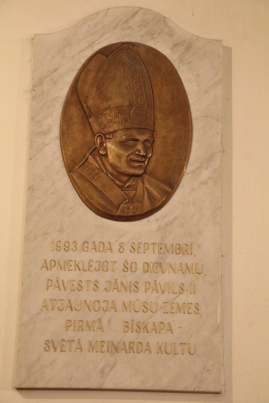 Rīgas Svētā Jēkaba Romas katoļu katedrālē ar svinīgu Sv.Misi atklāj «Svētā Meinarda mantojuma fondu» Rīgas Svētā Jēkaba Romas katoļu katedrālē ar svinīgu Sv.Misi atklāj «Svētā Meinarda mantojuma fondu» 291954