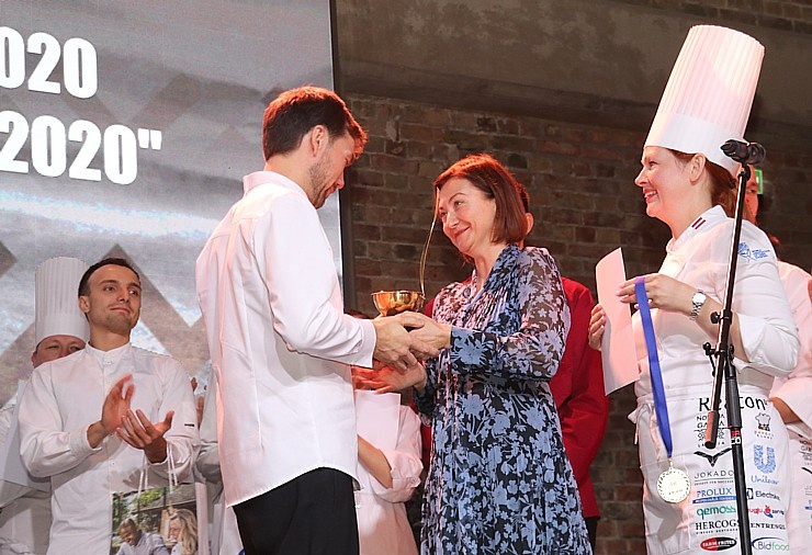 Latvijā ir noteikti titula īpašnieki - «Latvijas gada pavārs 2020» un «Latvijas gada pavārzellis 2020» Latvijā ir noteikti titula īpašnieki - «Latvijas gada pavārs 2020» un «Latvijas gada pavārzellis 2020» 291965
