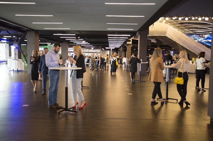 Rīgā 8.10.2020 oficiāli atklāj Baltijā lielāko konferenču centru «ATTA centre». Foto: Aļona Sauskāja Rīgā 8.10.2020 oficiāli atklāj Baltijā lielāko konferenču centru «ATTA centre». Foto: Aļona Sauskāja 292295