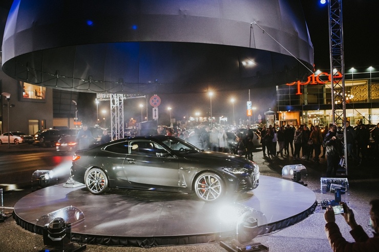 24.oktobrī atklāts provokatīvais, izteiksmīgais un mūsdienīgais BMW 4. sērijas Coupé 293236