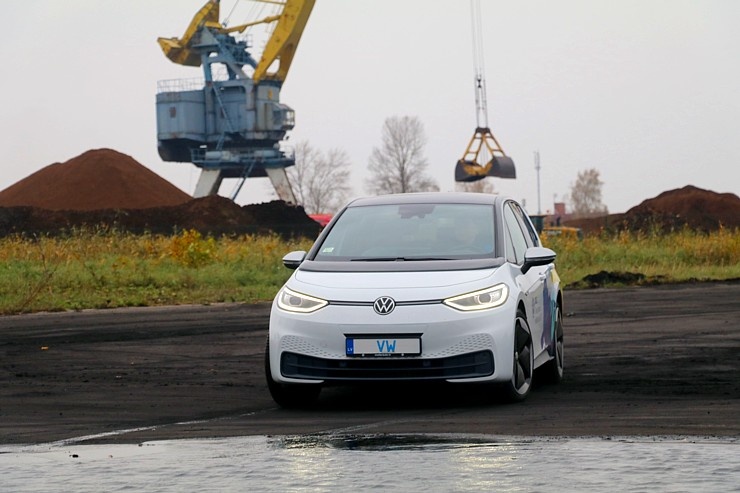 Travelnews.lv apceļo Pierīgu ar jauno un elektrisko «Volkswagen ID.3 1st» 293253