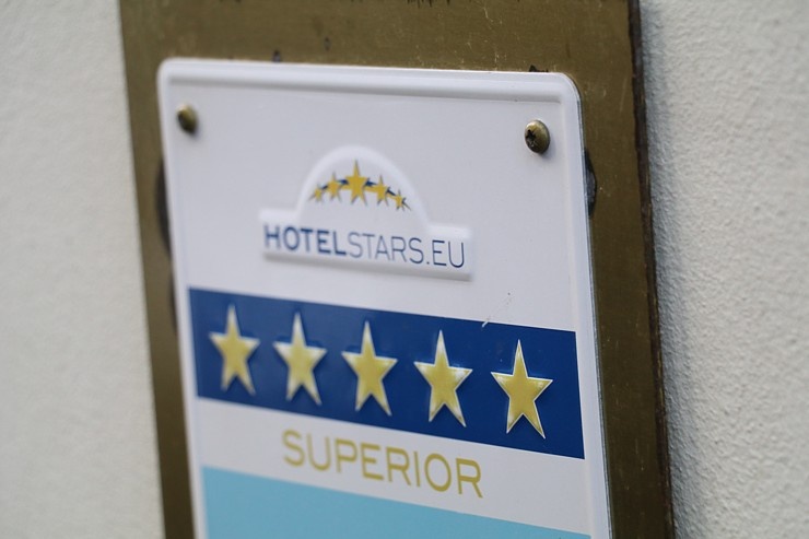 Travelnews.lv apciemo Vecrīgas viesnīcu «Grand Palace Hotel» un ietur vieglu maltīti pie šefpavāra Denisa Ivankova Travelnews.lv apciemo Vecrīgas viesnīcu «Grand Palace Hotel» un ietur vieglu maltīti pie šefpavāra Denisa Ivankova 293648