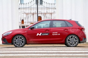 Travelnews.lv ar jauno Dievidkorejas golfa klases spēkratu  - «Hyundai i30» apceļo Latgali