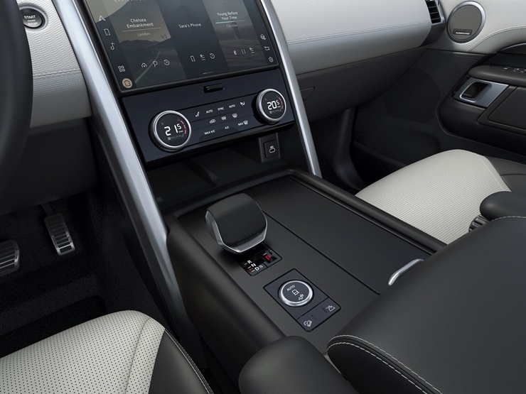 Jaunais «Land Rover Discovery» ir daudzu autoceļotāju sapnis ar leģendāru zīmolu 294244