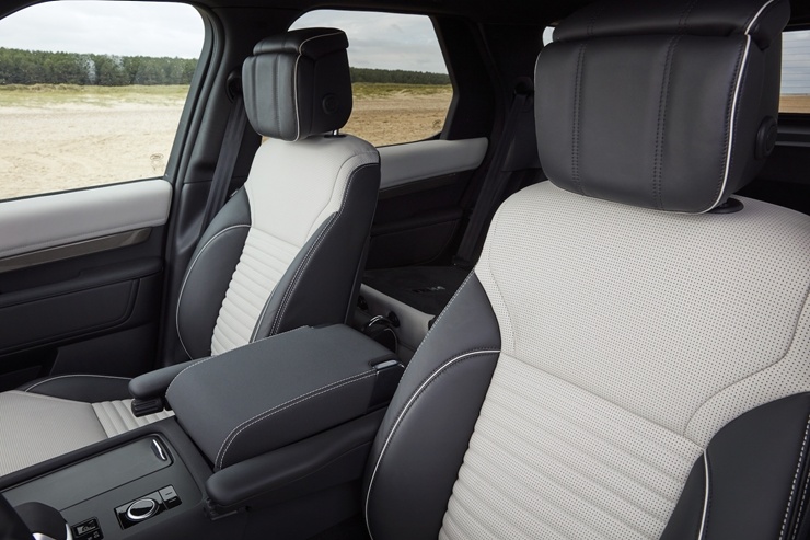Jaunais «Land Rover Discovery» ir daudzu autoceļotāju sapnis ar leģendāru zīmolu 294246