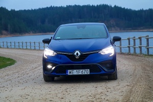 Travelnews.lv apceļo Latviju ar jauno «Renault Clio E-TECH 140 HYBRID»