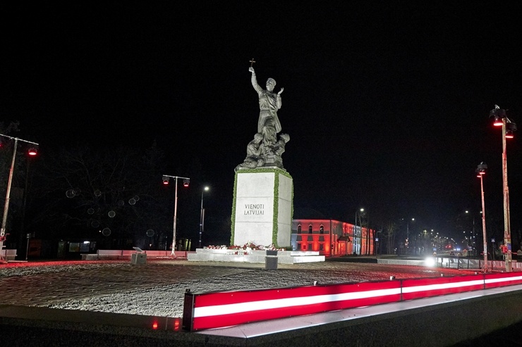 Rēzekne nosvinējusi Latvijas 102. dzimšanas dienu  Foto: Rēzeknes TIC 294631
