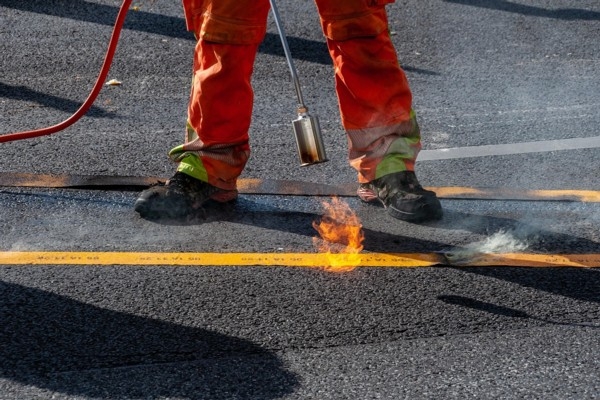 Ludza: Uzsākti pārbūves darbi uz valsts galvenā autoceļa A12
