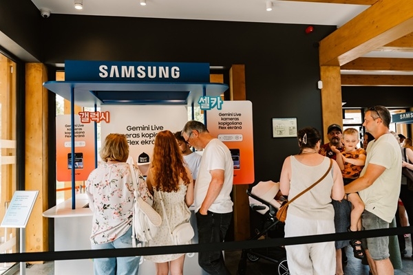 Slavenības aicina – izmēģini jaunos Samsung Galaxy Fold7 un Flip7 un brauc ar panorāmas ratu bez maksas