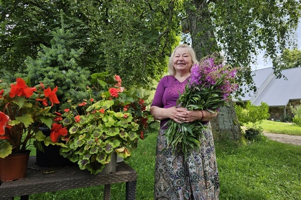 Valmieras novada tūrisma uzņēmējdarbības pieredzes stāsts –  bioloģiskās saimniecības «Silkalni» saimniece Zeltīte Kaviere