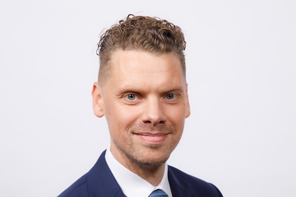 Rasmuss Pētersons: Restorāni kā labklājības spogulis. Ko tie atklāj par ekonomiku?