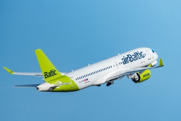 6. jūnijs vēsturē: Lidsabiedrība «airBaltic» uzsāk tiešos lidojumus no Rīgas uz Budapeštu