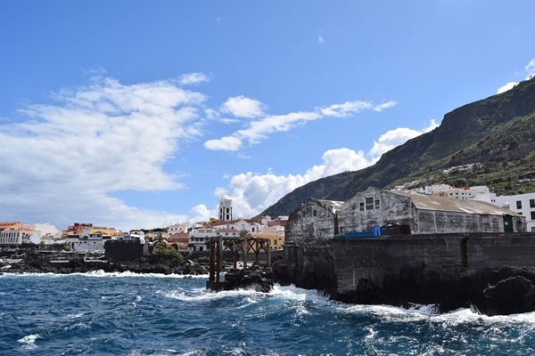 Tenerife gatavojas lielākajām vulkāna izvirduma mācībām salas vēsturē