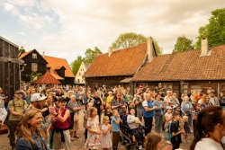 Atpūtas un ceļojumu piedāvājumi 04.05.2025 - 15.05.2025 Muzeju nakts Liepājas reģiona TIB