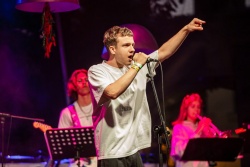 Atpūtas un ceļojumu piedāvājumi 31.08.2025 - 01.09.2025 Zinību "Bīts" Ventspilī  Ventspils TIC