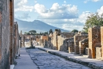 24. augusts vēsturē: Vezuva izvirdums Itālijā aprok Pompejus