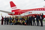VIDEO: «airBaltic» atzīmē 30. jubileju, pirmoreiz Eiropā lidojuma laikā pārraidot kora uzstāšanos ar Starlink internetu